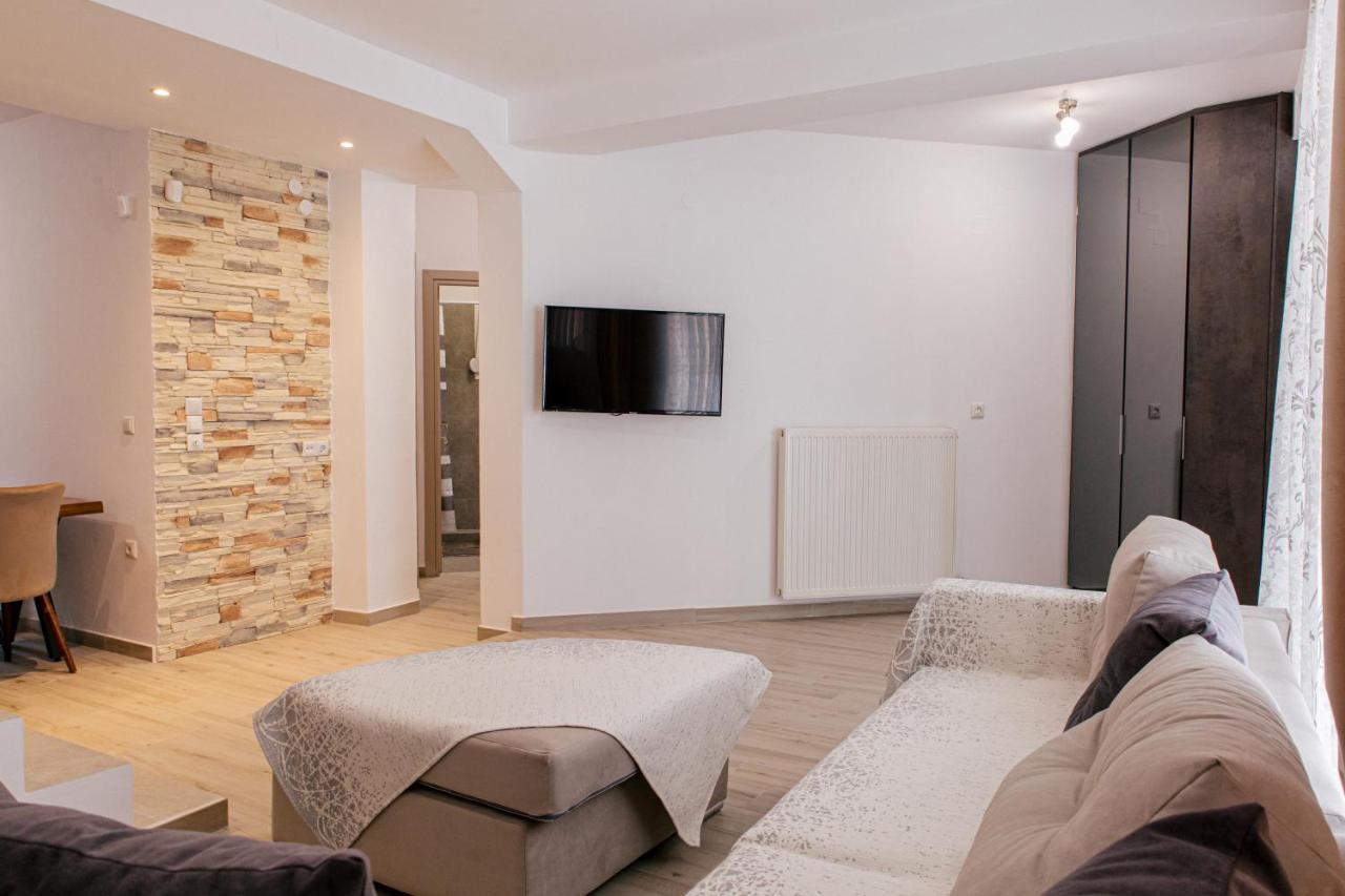 Anastasia'S Apartment Ioannina Exterior photo